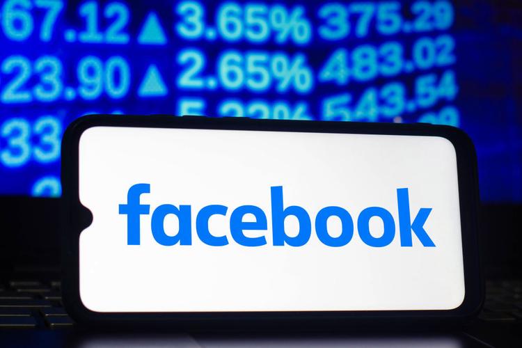 Facebook launches family safety emergency 